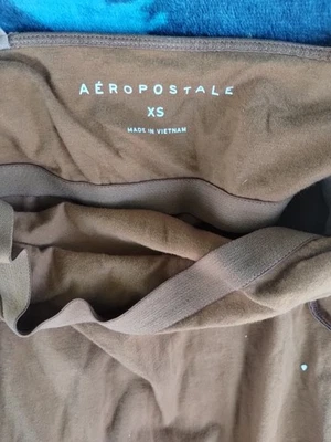 Aeropostale 女式 XS Burnt 橙色/棕色背心带内置文胸 — 第 1/3 张图片