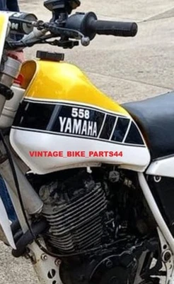 Yamaha XT550 TT550 Enduro 1982 a 83 acero blanco y amarillo depósito de combustible Foto 1 de 4