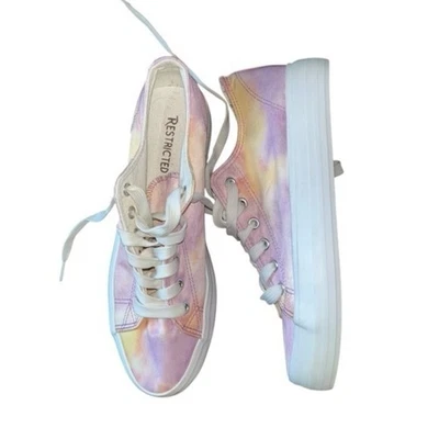 Zapatillas deportivas restringidas para mujer Velma Tie Dye de lona con cordones plataforma lila talla 8 Foto 1 de 4