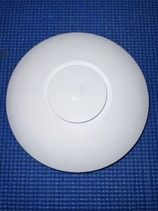 Ubiquiti UniFi | nanoHD | Access Point | UAP-NANOHD-US | 802.11ac WIFI - Picture 1 of 2
