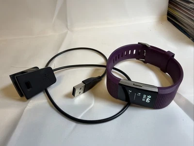 Fitbit Charge 2 Original + Cargador. Excelente estado. Funcionando. Púrpura Foto 1 de 4