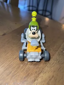Disney Mickey and the Roadster Racers Die Cast Goofy’s Turbo Tubster Rennwagen@ - Bild 1 von 10