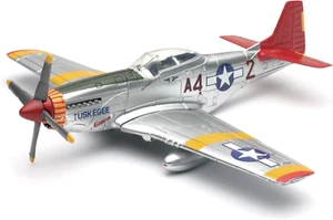 Replica seconda guerra mondiale aerei da combattimento aerei classici P-51D coda rossa 1:48 - Foto 1 di 12