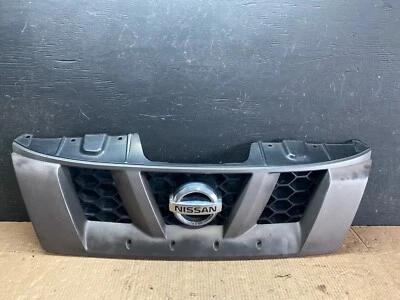Nissan Xterra 2005 2006 2007 2008 parrilla superior delantera OEM N1019 DG Foto 1 de 4