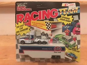 1991 RACING CHAMPIONS 1/87 Team Transporter #43 STP Richard Petty Pontiac nascar - Picture 1 of 5