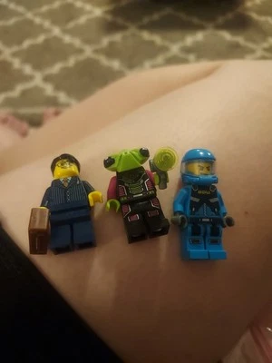 LEGO Space: Alien Conquest Battle Pack (853301) Incomplete Minifigs Minifigures - Image 1 of 4