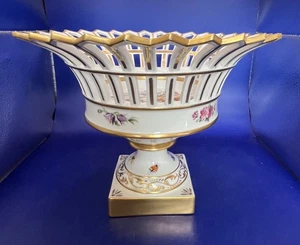 Outstanding Meissen Openwork Pedestal Compote - Picture 1 of 22