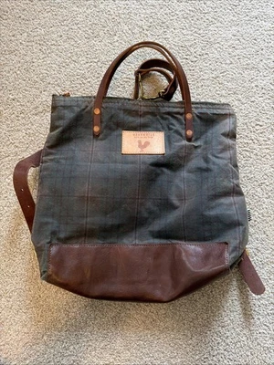 Mochila de lona encerada MEANHILE Back on the Farm bolso con correa de cuero verde camuflaje Foto 1 de 4