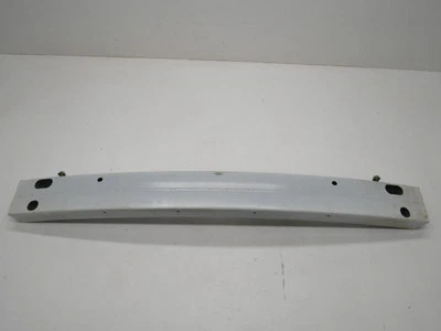 Barra de refuerzo de impacto de choque para parachoques trasero Nissan Juke Nismo RS 2011-2014 FABRICANTE DE EQUIPOS ORIGINALES Foto 1 de 3