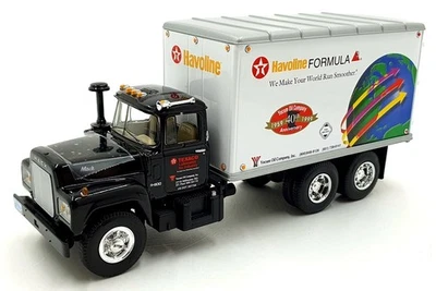 First Gear 1/34 Scale 18-2494 - Mack R-600 Straight Truck - Texaco - Image 1 of 4