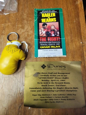 Lot Vtg 1985 Marvin Hagler vs. Tommy Hearns Boxing Fight W Dunes Las Vegas Card - Image 1 of 4