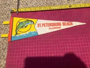 Vintage FLORIDA ST. PETERSBURG BEACH FL Souvenir FLAG Pennant DOLPHIN -Ship Fast - Picture 1 of 4
