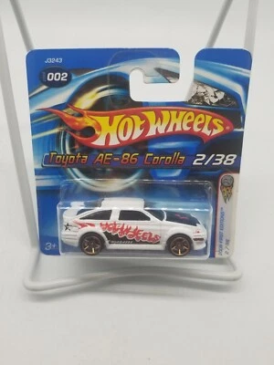 Tarjeta corta Hot Wheels 2006 primeras ediciones Toyota AE-86 Corolla 2/38 llantas doradas Foto 1 de 4