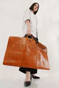 Designer Personalized tan Full Grain Leather Suit Carrier Garment Carrier - Picture 1 of 4