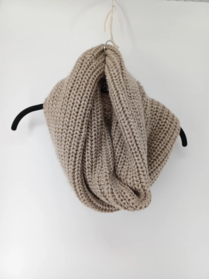 CALVIN KLEIN Women's scarf One Size Brown crunchy Soft Loop Chunky Knit - Image 1 of 4