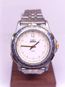 Vintage 1970/80s Timex Indiglo Compass Bezel White Dial Sports Watch - Imagen 1 de 6