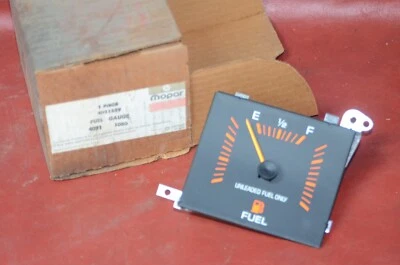 Новый из старых запасов 1981-1983 Dodge Aries Plymouth надежный датчик неэтилированного топлива газа MOPAR 4051359 - Изображение 1 из 4