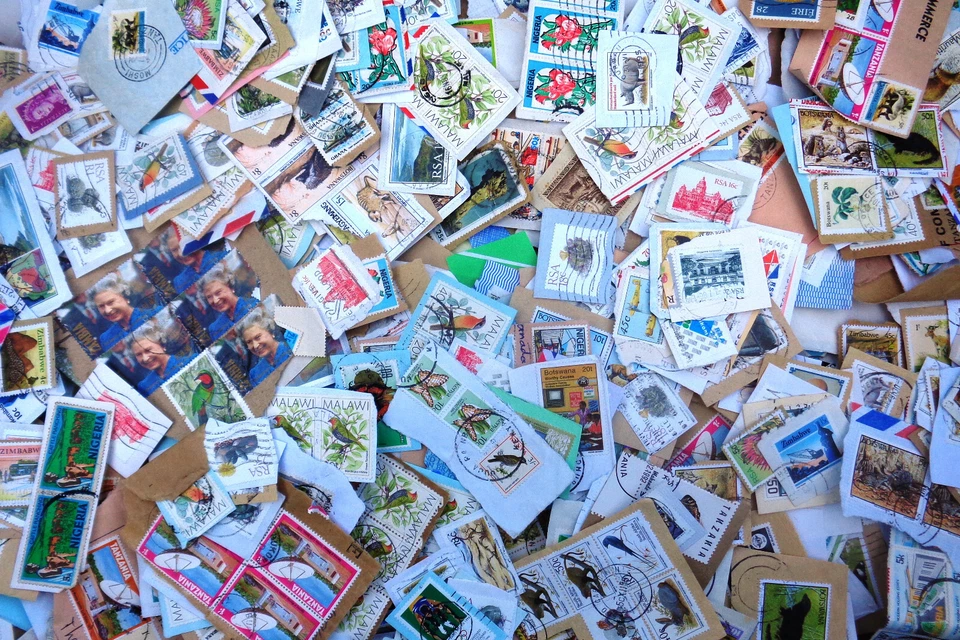 AFRICA MISSION I on paper mixture/kiloware 7 oz.(200 grams) D - image 1 of 1