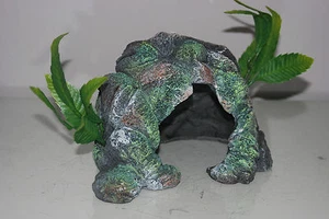Aquarium Medium Detailed Rock Cave and Plant Decoration 22 x 16 x 15 cms  - Picture 1 of 5