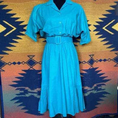 Vestido vintage de principios de los 80 Blonde And Me turquesa manga 3/4 con cinturón. ¡Talla 9!  Foto 1 de 4