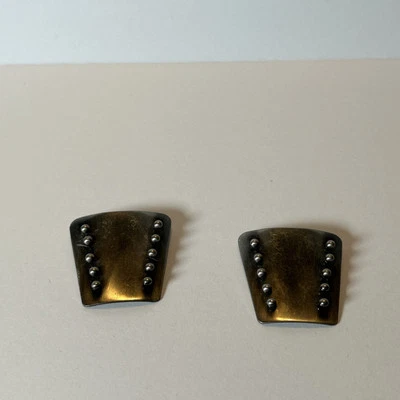 Clips para zapatos vintage en tono plateado hebillas adornos de bola de metal levantados Foto 1 de 4