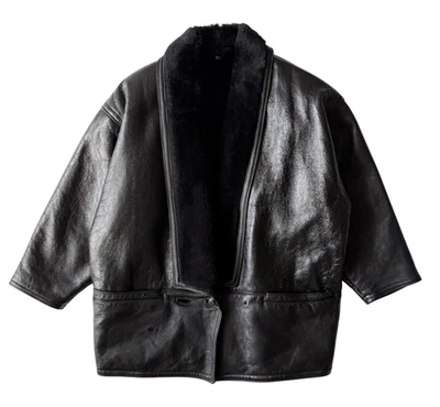 Chaqueta de Cuero Gianni Versace FW1982 Negra 29.5′′ Hecha en Italia De Colección Foto 1 de 4