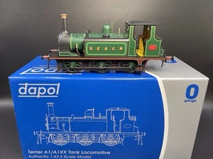 Dapol O Gauge Terrier A1 0-6-0 Steam Loco 751 In SE&CR Lined Green - 7S-010-013 - Picture 1 of 19