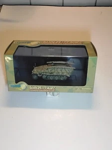 1/72 dragon armor 60277 Sd.Kfz 251 /7 Ausf.C guter Zustand mit OVP - Foto 1 di 8
