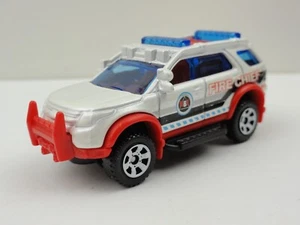 2013 Matchbox #72 Ford Explorer (White Fire Chief) - LOOSE - Picture 1 of 7