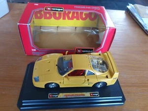 1/24 Burago Bburago Ferrari F40 1987 gelb verpackt.  Sehr guter Zustand.  Bitte Beschreibung lesen - Bild 1 von 24