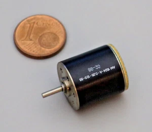 MOTOR PASO A PASO MINI / d=15mm / 6mNm / FAULHABER AM 1524-A-0.25-12.5-55 - Imagen 1 de 8