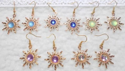 Pendientes Sol Dorado, 44mm Largo, Azul, Verde, Púrpura, Místico a.b.. (3B1) Foto 1 de 2