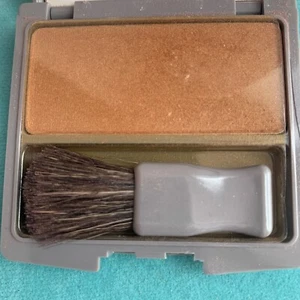 VINTAGE CHARLES OF THE  RITZ CHEEKGLOW BLUSH GOLDEN UMBER 0.15 OZ. NEW OLD STOCK - Picture 1 of 8