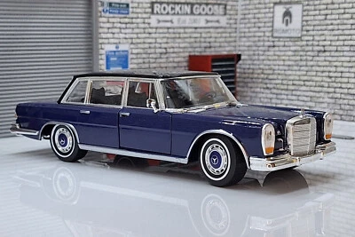 Mercedes 1963 600 modelo azul escala 1:24 Foto 1 de 4