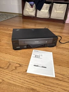 Toshiba W-512 Video Cassette Recorder 4-Head Hi-Fi Stereo - No Remote/Working! - Picture 1 of 11