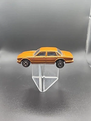 Coche de Juguete Corgi Vintage 4 Puertas Bronce Marrón Desconocido Hacer Modelo Foto 1 de 4