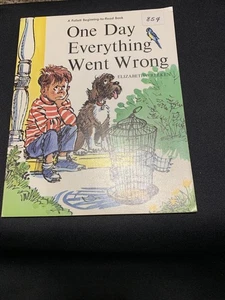 Vintage 1966 One Day Everything Went Wrong by Elizabeth Vreeken 6th printing - Picture 1 of 3