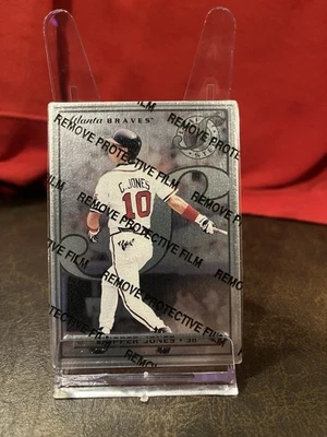 Chipper Jones 1996 Donruss Leaf 首选钢银样品/促销 #33/77 罕见 — 第 1/2 张图片