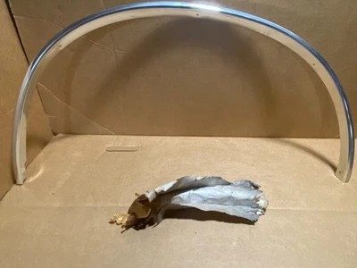 Rueda trasera izquierda GM 9637464 -- 1982 1983 Chevette con B96 Foto 1 de 4