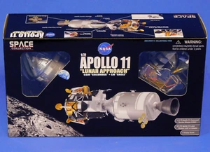 DRAGON WINGS SPACE COLLECTION APOLLO 11 LUNAR APPROACH 2011 NEW 1:72 SCALE - Picture 1 of 5