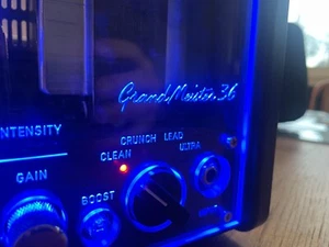 Hughes & Kettner GrandMeister 36 Watt Gitarrenverstärker Head Koffer 40 Deluxe - Bild 1 von 9