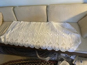 Paar Spitzenvorhang Paneele 60" lang jeweils x 24" hoch - Bild 1 von 1