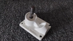 Vintage Skateboard Truck Gull Wing Base Plate (Mount Hole Broke) Painted White - Picture 1 of 5