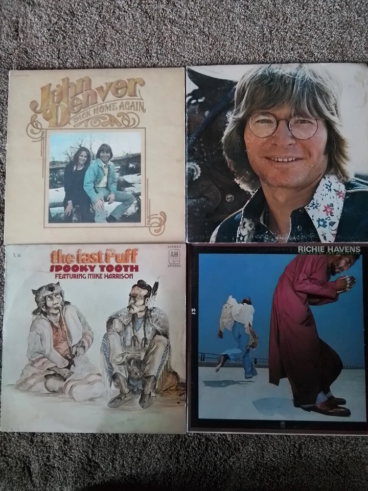 FOUR VINTAGE 70'S ROCK/COUNTRY VINYL RECORD ALBUMS - Image 1 of 4