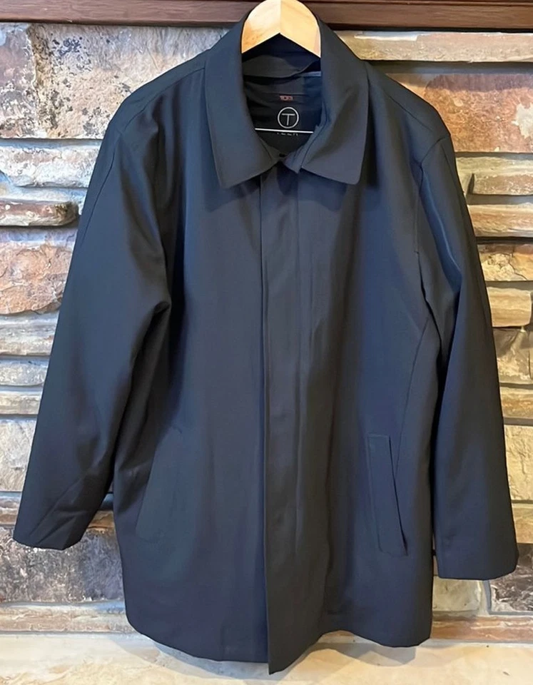 Gabardina Tumi Para Hombres T-Tech Rain Traveler Completamente Extraíble Forro Edredón XXL Foto 1 de 4