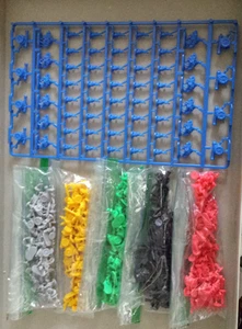 Plastic army counters from 1993 RISK game - Picture 1 of 1