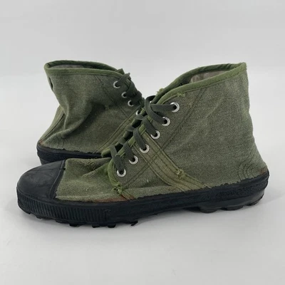 Vietcong VC / NVA Green Canvas Combat Military Boots - Size US 10 - EU 43 - Image 1 of 4
