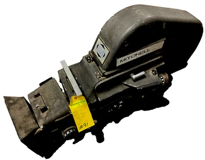 Cámara fotográfica Mitchell R35 MK II 35 mm dirigible - Excelente utilería Foto 1 de 4