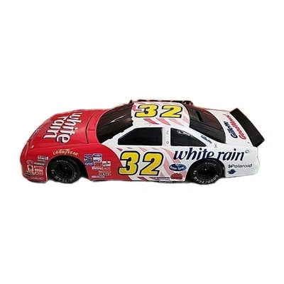 Dale Jarrett #32 White Rain 1997 Thunderbird 1/24 Diecast Bank Action Racing Nuevo en caja Foto 1 de 4