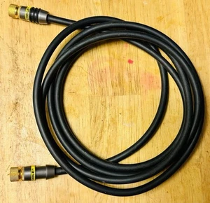 Monster Cable Video 2 F-Pin RF Coaxial 2M (6.5 ft) Video Coax Cable - Picture 1 of 3